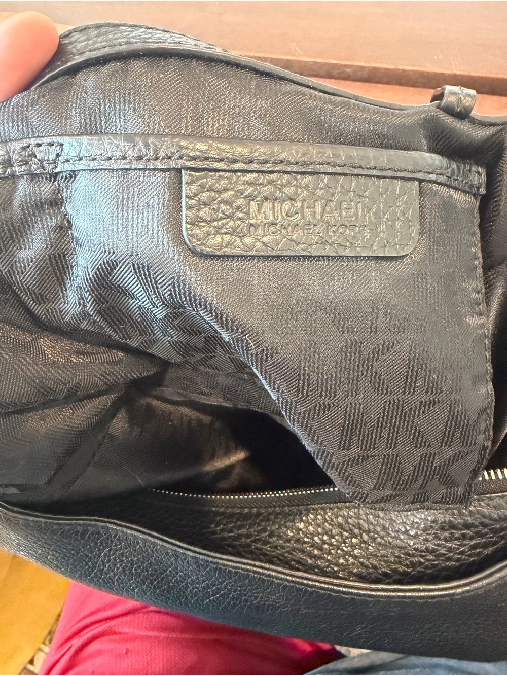 Michael Kors black leather hobo bag - Picture 7 of 17